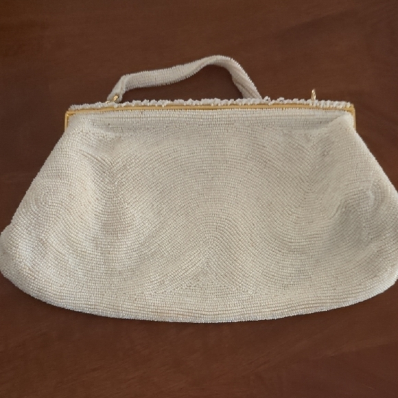 Magid Cream Beaded Wristlet/Handbag Vintage - Picture 4 of 14